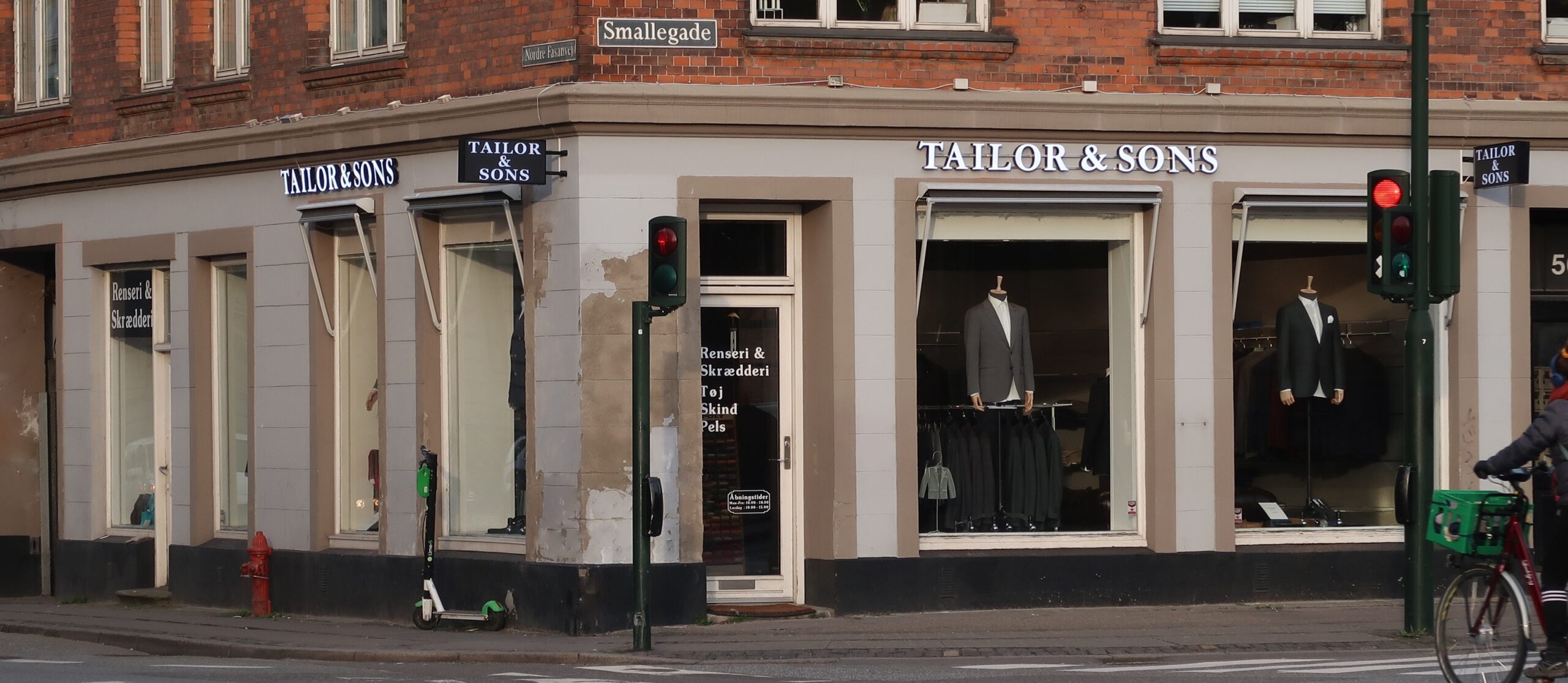 tailor-